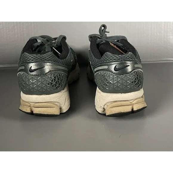 Nike Zoom Vomero 5 Shoes Womens Size 8 Green Sequoia Silver Running Sneakers - Picture 5 of 12